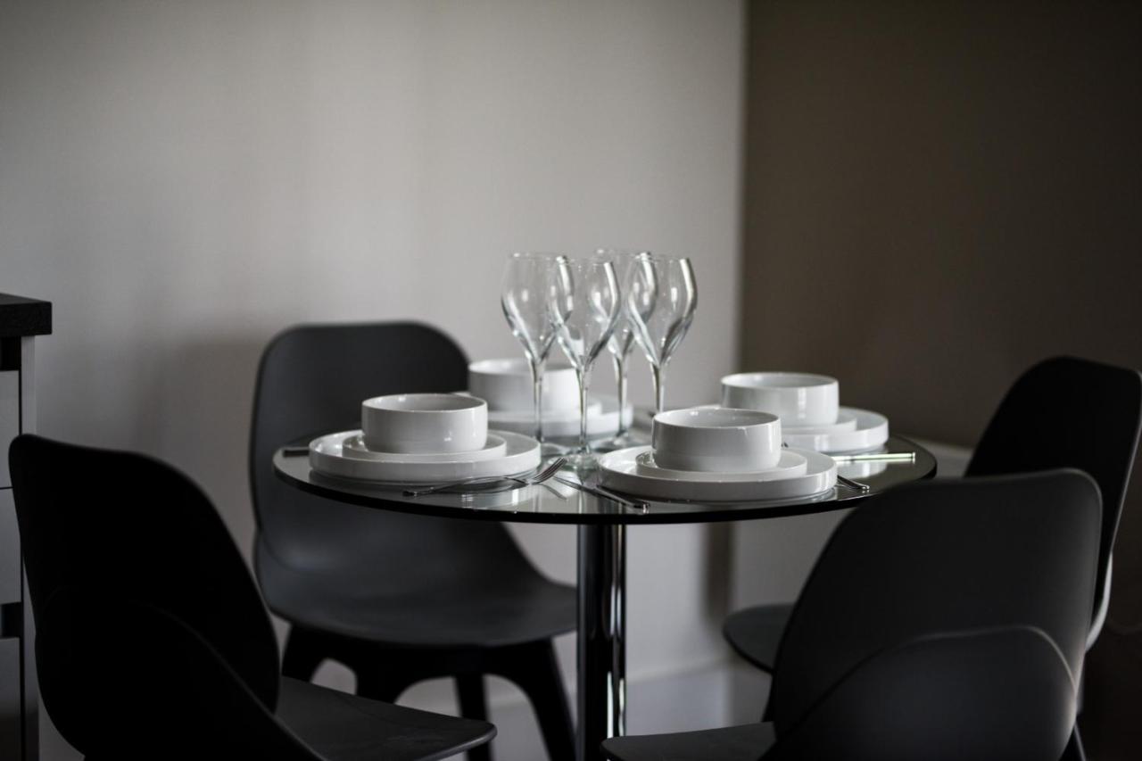 Onpoint Apartments - Spacious 2 Bedroom Apt - City Centre With Balcony Manchester Zewnętrze zdjęcie