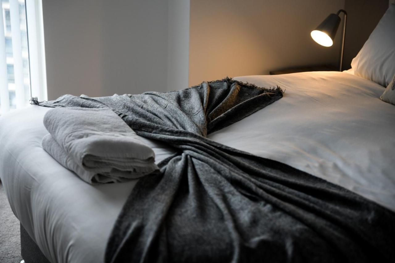 Onpoint Apartments - Spacious 2 Bedroom Apt - City Centre With Balcony Manchester Zewnętrze zdjęcie
