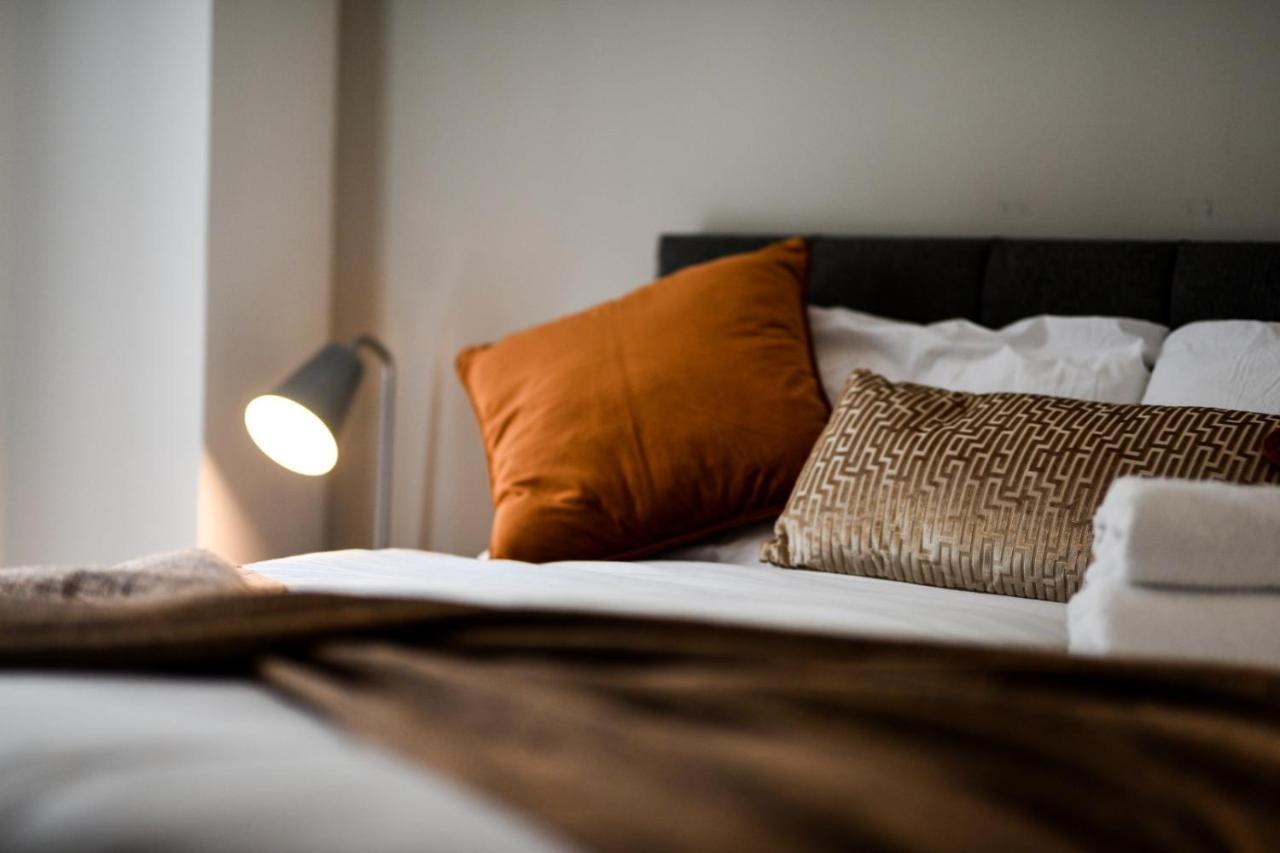 Onpoint Apartments - Spacious 2 Bedroom Apt - City Centre With Balcony Manchester Zewnętrze zdjęcie