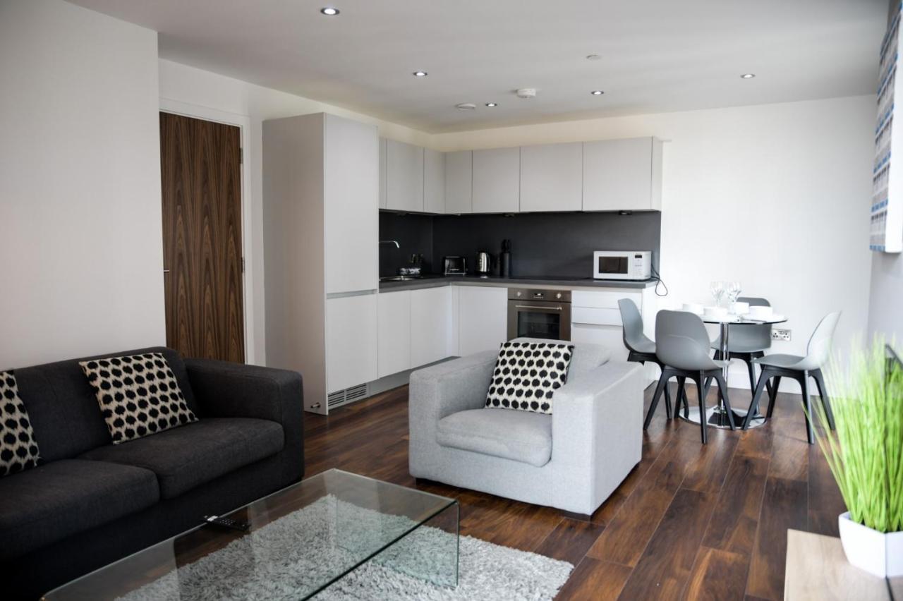 Onpoint Apartments - Spacious 2 Bedroom Apt - City Centre With Balcony Manchester Zewnętrze zdjęcie