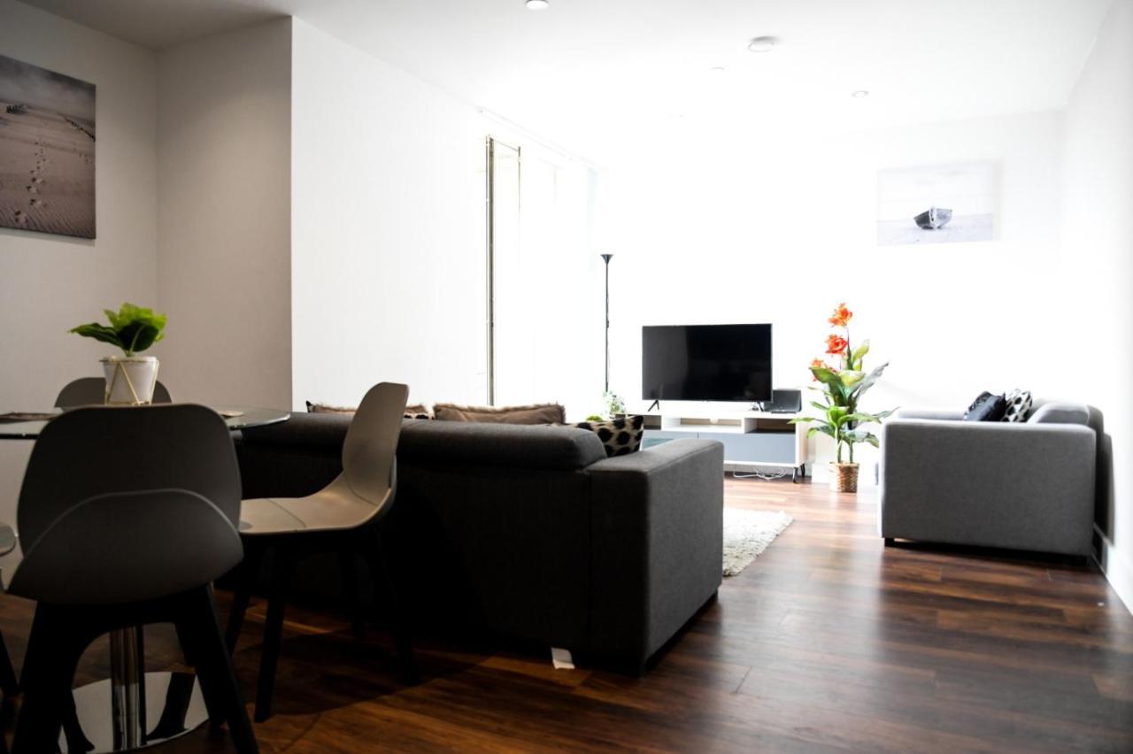 Onpoint Apartments - Spacious 2 Bedroom Apt - City Centre With Balcony Manchester Zewnętrze zdjęcie