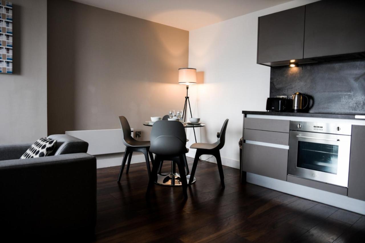 Onpoint Apartments - Spacious 2 Bedroom Apt - City Centre With Balcony Manchester Zewnętrze zdjęcie