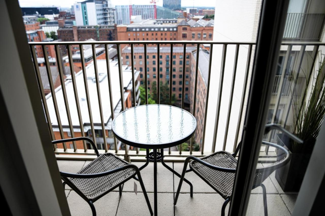 Onpoint Apartments - Spacious 2 Bedroom Apt - City Centre With Balcony Manchester Zewnętrze zdjęcie