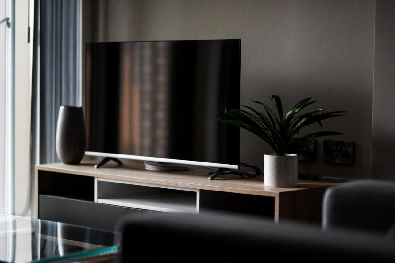 Onpoint Apartments - Spacious 2 Bedroom Apt - City Centre With Balcony Manchester Zewnętrze zdjęcie