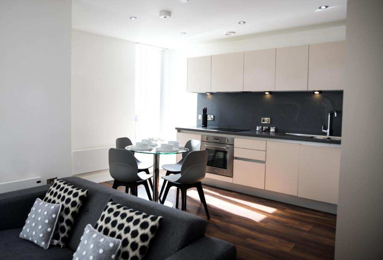 Onpoint Apartments - Spacious 2 Bedroom Apt - City Centre With Balcony Manchester Zewnętrze zdjęcie